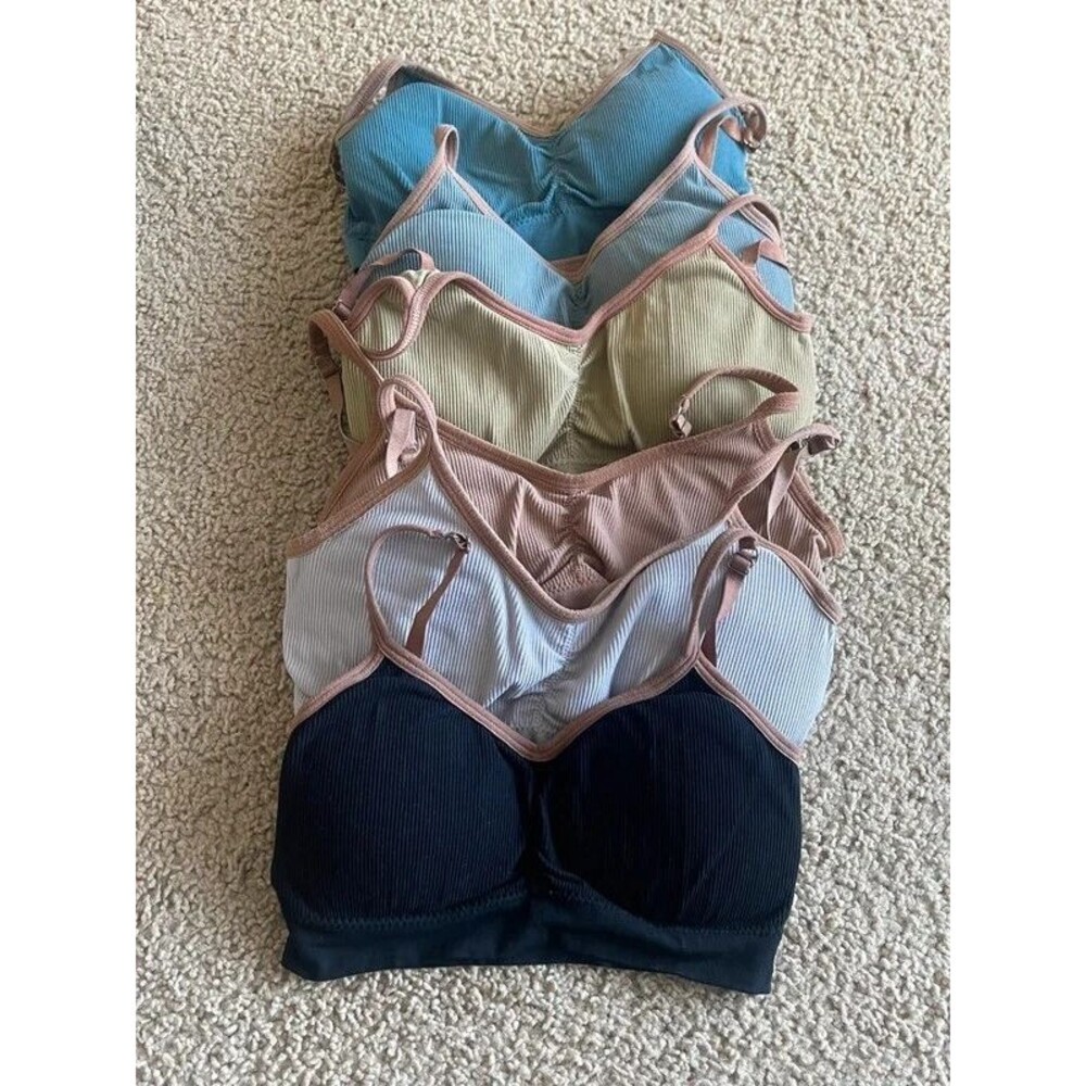 6-Piece Women’s Ribbed Seamless Bralette Bundle – Removable Pads – One Size